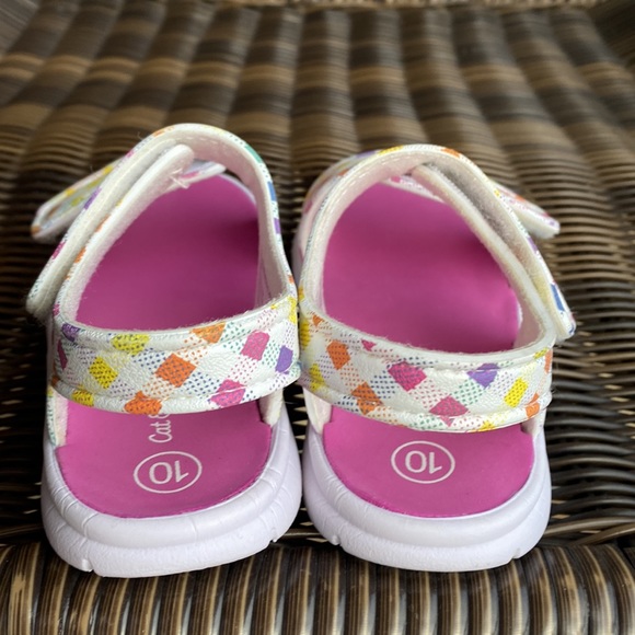 Cat & Jack White Rainbow Checkered Girls StrapOn Sandals Size 10C - Picture 5 of 5